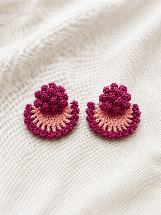 Rosés Petal Studs
